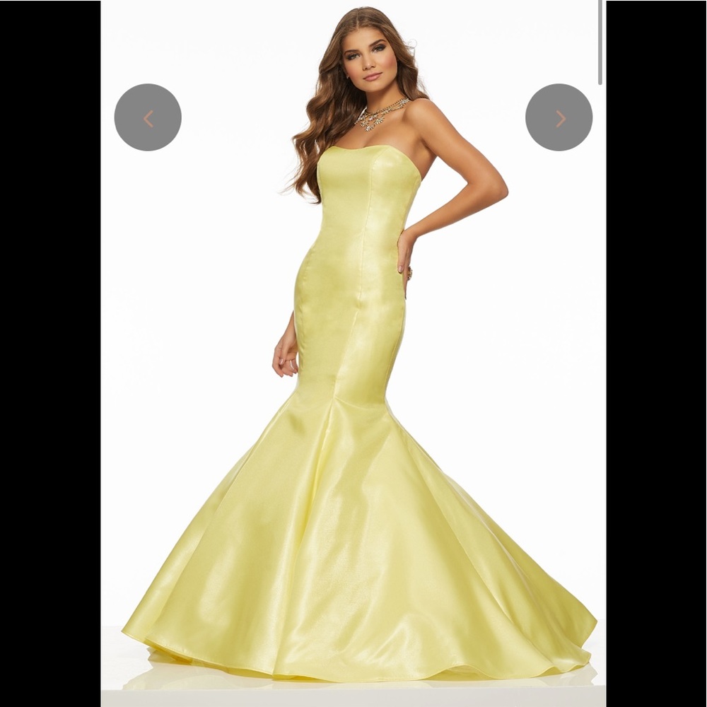 Morilee Prom dress,yellow,NWT Corset Back